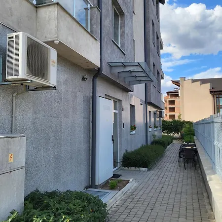 димана Apartman Hiszarja